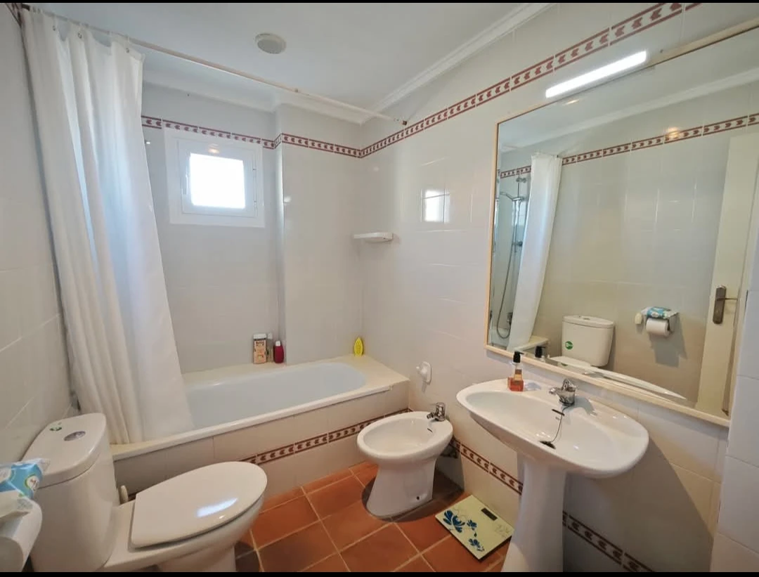 Exclusiva casa en primera línea de playa en El Perelló (Valencia), a sólo 30 minutos de la ciudad